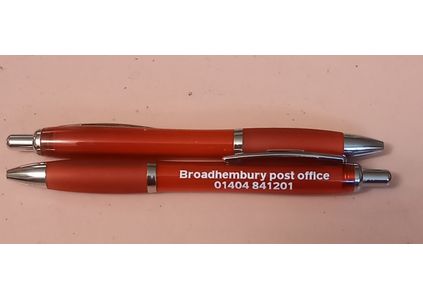 Customer image of Image Curvy Clear Retractable Pen